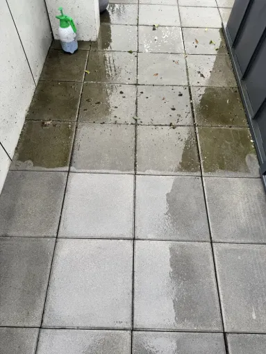 Nouvelle prestation : nettoyage d'un toit terrasse à Arras, Arras, LGF CLEANER