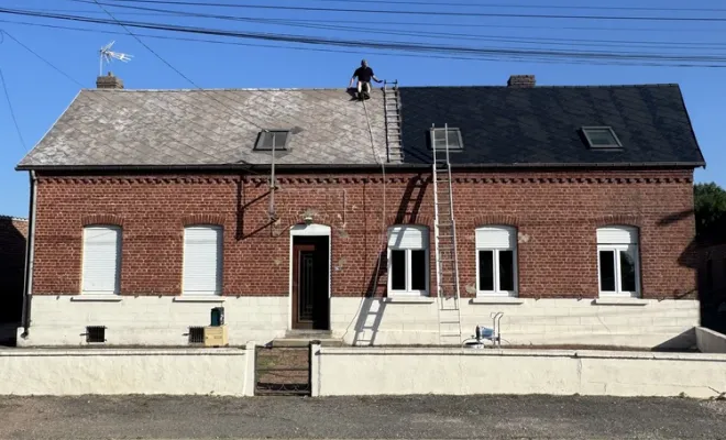 Nettoyage basse pression vapeur sur toiture en ardoise fibro à Douchy-les-Aillettes, Arras, LGF CLEANER