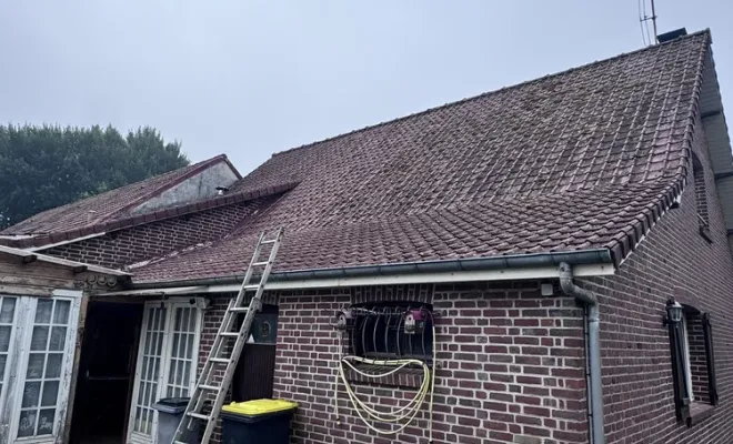 Démoussage et entretien complet de toiture à Hesdin, Arras, LGF CLEANER