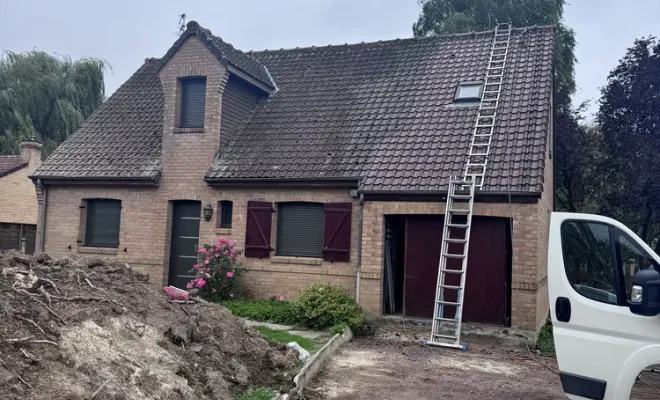 Démoussage de toiture à Warlus dans le 62, Arras, LGF CLEANER